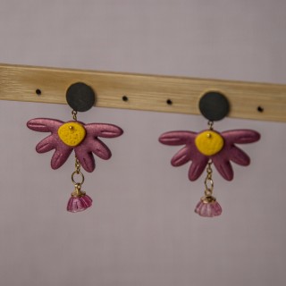 Boucles d'oreilles demi marguerite