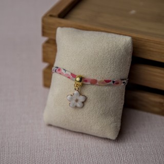 Bracelet tissu fleur blanche