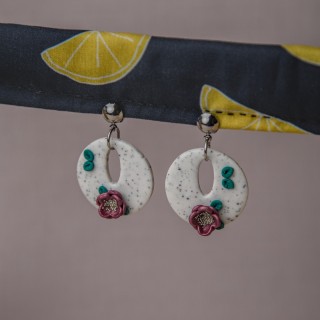 Clips ronde fleurs violettes