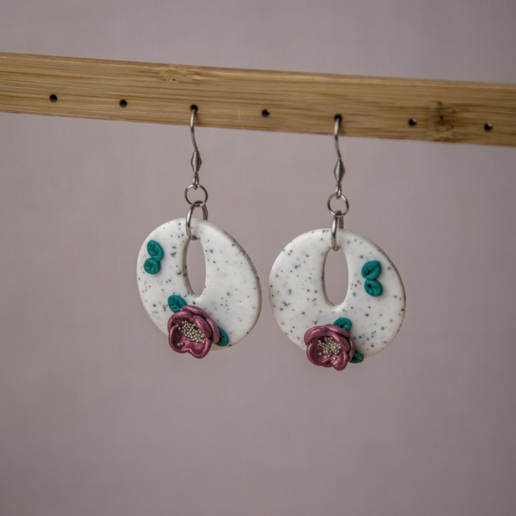 Boucles d'oreilles ronde fleurs violettes